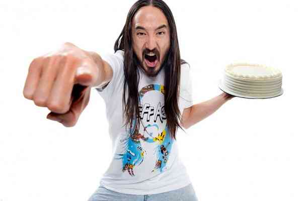 Steve Aoki